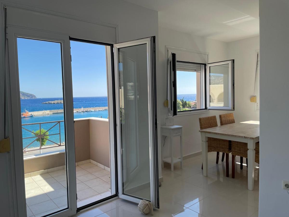 Locals Apartment Karpathos Luaran gambar
